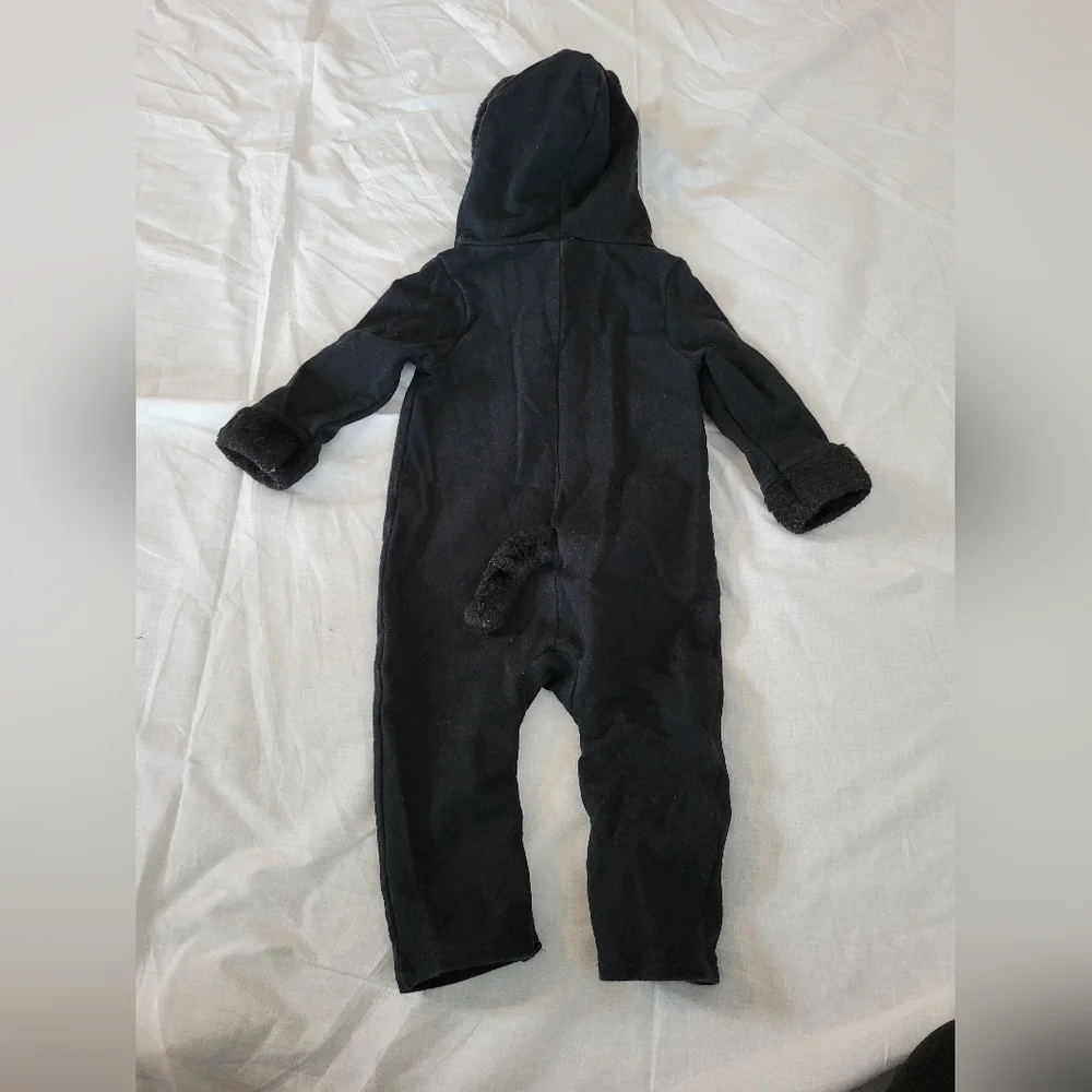 Cat & Jack black cat 1pc snap bottom outfit 6-9m